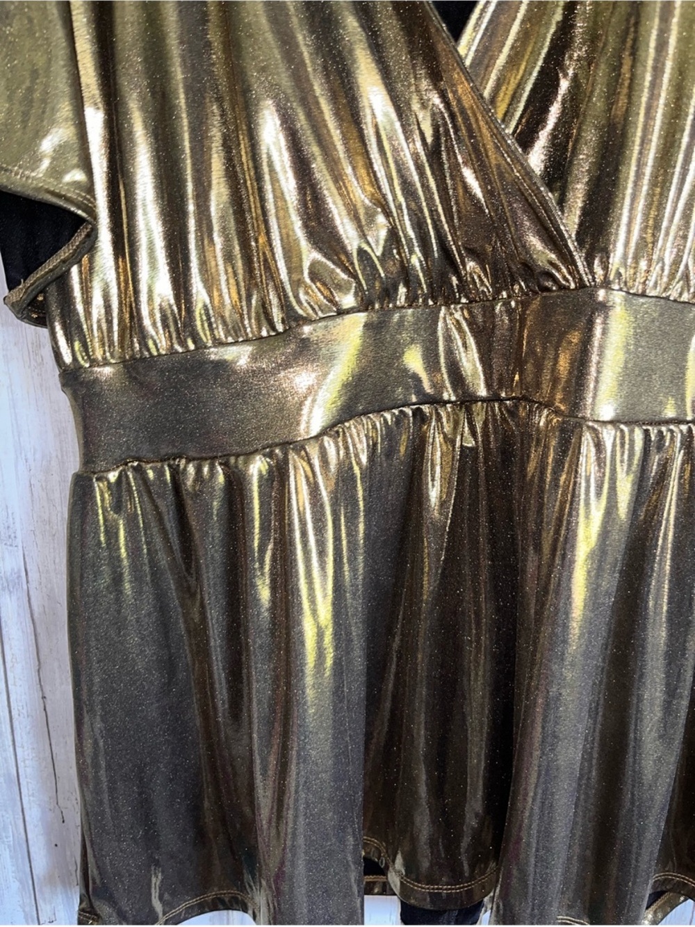 Torrid Gold Liquid Shine Surplice Peplum Top Metallic Flutter Sleeve 1X NWT - Picture 5 of 6